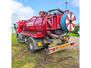 Asenizācijas mašīna SCANIA P