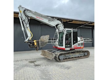 Kāpurķēžu ekskavators TAKEUCHI