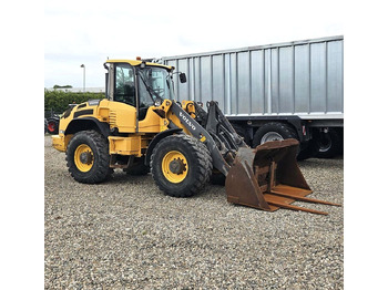 Riteņu iekrāvējs VOLVO L45F