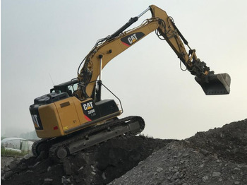 Kāpurķēžu ekskavators CATERPILLAR 320EL