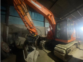 Kāpurķēžu ekskavators DOOSAN DX140