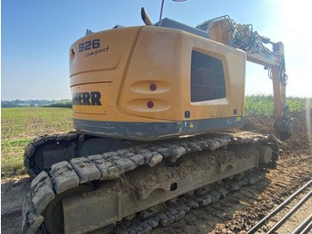 Kāpurķēžu ekskavators Liebherr R 926 COMPACT: foto 3