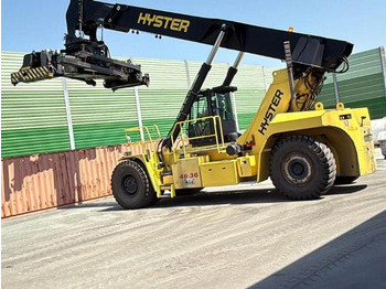 Sānu konteineru krāvējs HYSTER
