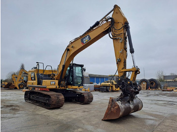 Kāpurķēžu ekskavators CATERPILLAR 323