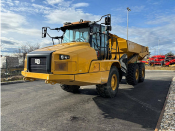 Artikulētias pašizgāzējs CATERPILLAR 730