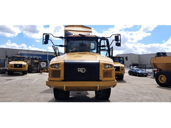 Artikulētias pašizgāzējs CATERPILLAR 730