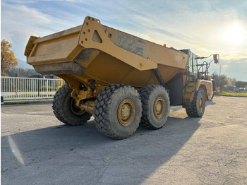 Artikulētias pašizgāzējs CAT 730: foto 4