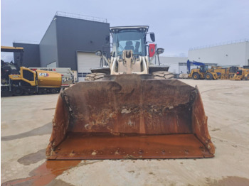 Riteņu iekrāvējs CAT 966M: foto 3