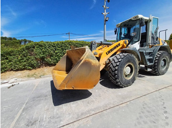Riteņu iekrāvējs LIEBHERR L 538