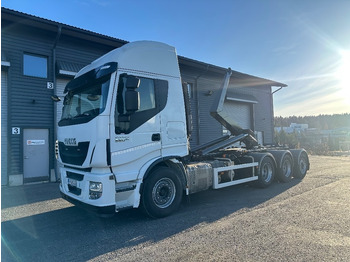 Pacēlājs ar āķi IVECO Stralis 560