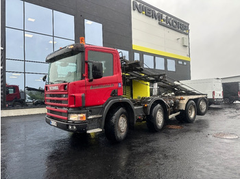 Būvgružu konteineru vedējs SCANIA P114