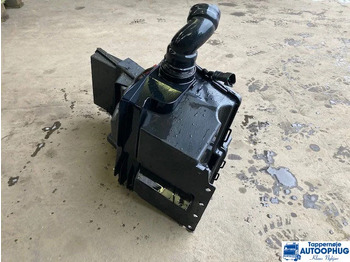 Virsbūve un ārpuse SCANIA P