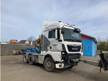 Vilcējs MAN TGX 28.500