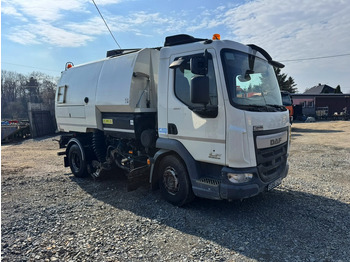 Ielu tīrīšanas mašīna DAF LF 180