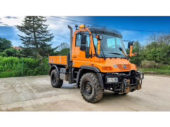 Komunālā/ Specializētā tehnika UNIMOG U300