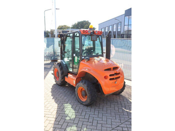 Bezceļu autokrāvējs AUSA C250HX4: foto 4