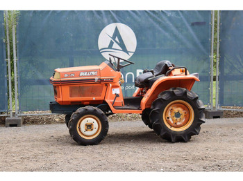 Traktors KUBOTA