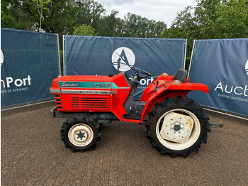 Traktors KUBOTA