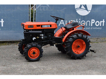 Traktors KUBOTA B series