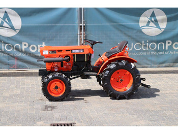 Traktors KUBOTA B series
