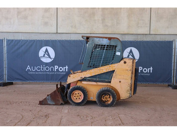 Riteņu iekrāvējs Mustang SL2012: foto 2 Riteņu iekrāvējs Mustang SL2012: foto 2