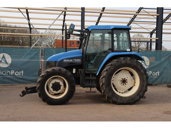 Traktors NEW HOLLAND TS100
