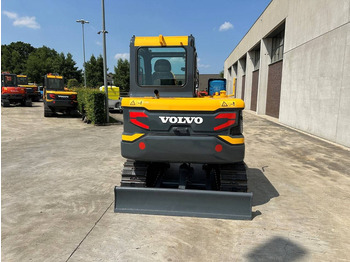 Kāpurķēžu ekskavators Volvo EC55D: foto 5