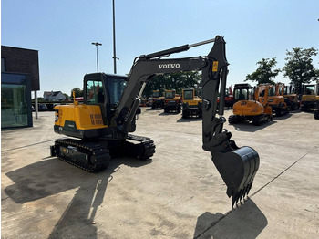 Kāpurķēžu ekskavators Volvo EC55D: foto 3