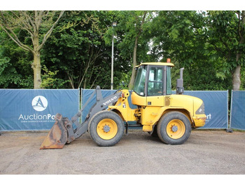 Riteņu iekrāvējs VOLVO L45
