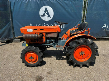 Traktors