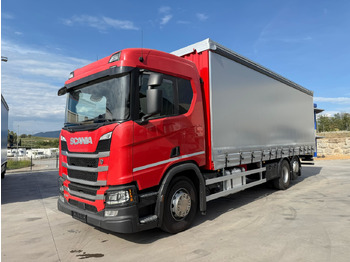 Kravas automašīna ar tentu SCANIA R 450