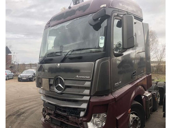 Vilcējs MERCEDES-BENZ Actros