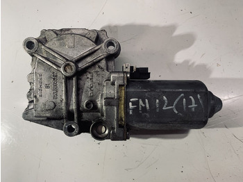 Logu pacēlājs VOLVO FM12