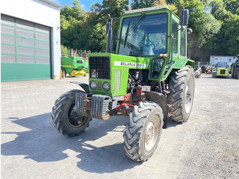 Traktors BELARUS