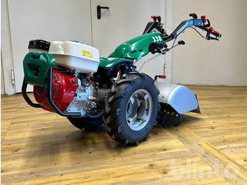 Dārza tehnika FERRARI