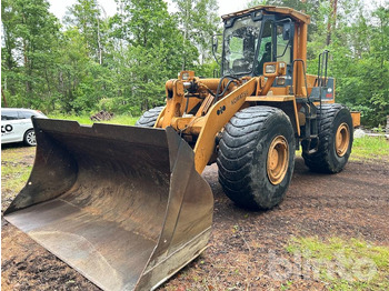 Riteņu iekrāvējs KOMATSU WA400