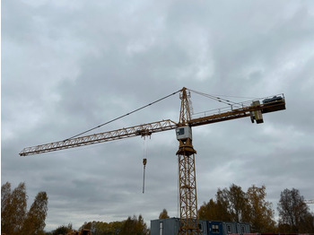 Torņa celtnis LIEBHERR