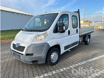 Automašīna ar kravas platformu PEUGEOT Boxer