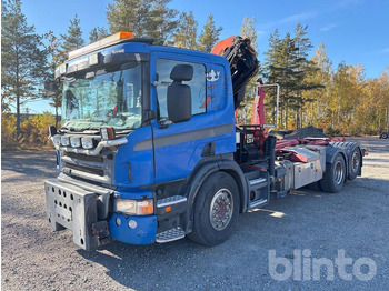 Pacēlājs ar āķi SCANIA P 310