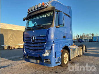 Kravas automašīna MERCEDES-BENZ