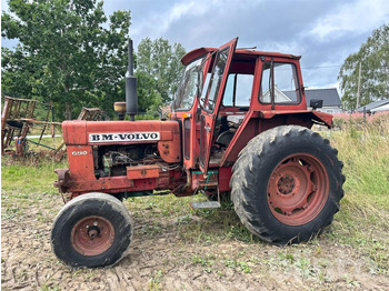 Traktors VOLVO