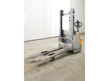 : fotogrāfija galvenē