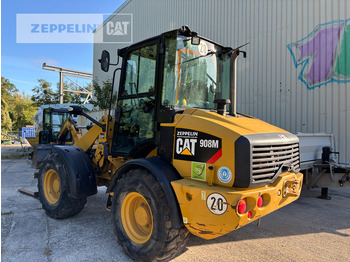 Riteņu iekrāvējs CATERPILLAR 908M