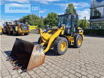Riteņu iekrāvējs CATERPILLAR 908M