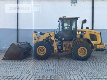 Riteņu iekrāvējs CATERPILLAR 930M