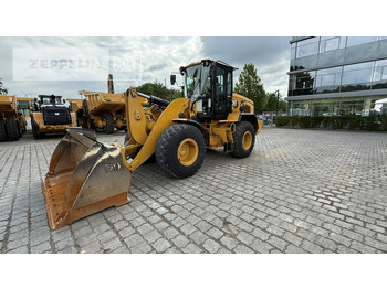 Riteņu iekrāvējs CATERPILLAR 930M