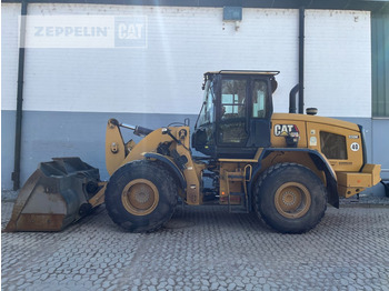 Riteņu iekrāvējs CATERPILLAR 930M