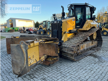 Buldozers CATERPILLAR D5