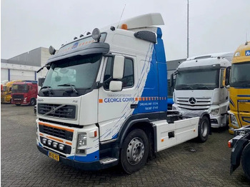 Vilcējs VOLVO FM 400