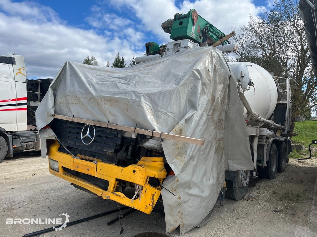 2003 MERCEDES-BENZ ACTROS 3240B 8X4/4 Mixer - Betonvedējs: foto 3 2003 MERCEDES-BENZ ACTROS 3240B 8X4/4 Mixer - Betonvedējs: foto 3